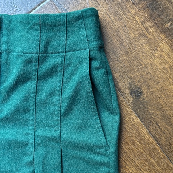 Banana Republic High Waisted Forest Green Women's Dress Pants pleated - Picture 4 of 8